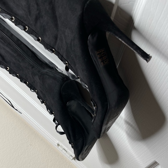 Lace Up Black Thigh High Stiletto Boots - Picture 9 of 14